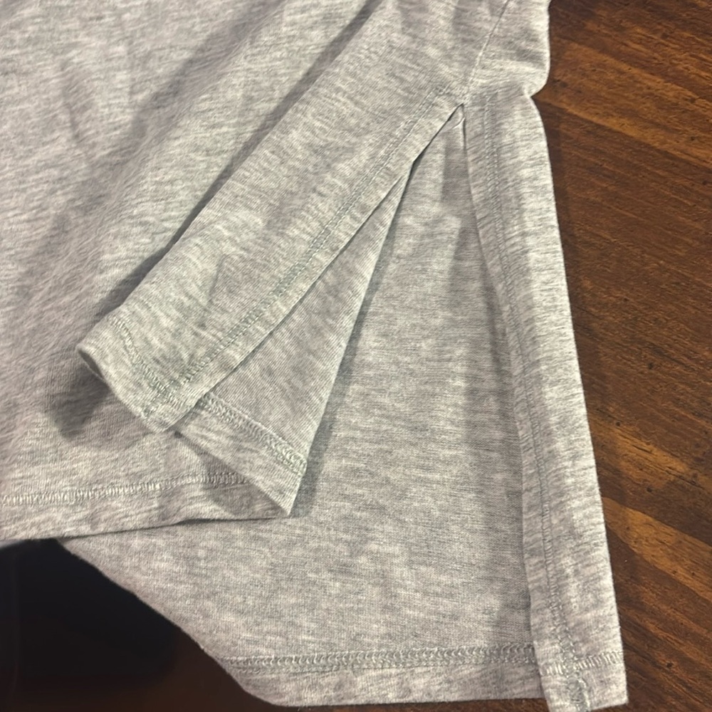 Girls Adidas long sleeved shirt. Size 10/12 - Picture 4 of 5